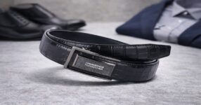 HAMMONDS FLYCATCHER leather belt close-up